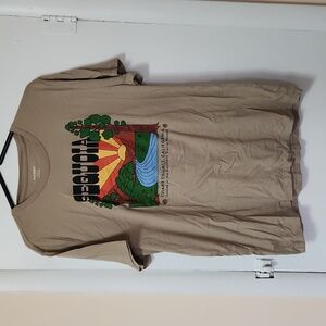 Large Old Navy Sequoia T-shirt